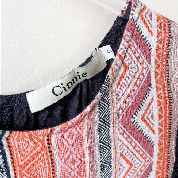 Cinnie Black Geometric Flutter Sleeve Top - Picture 3 of 10